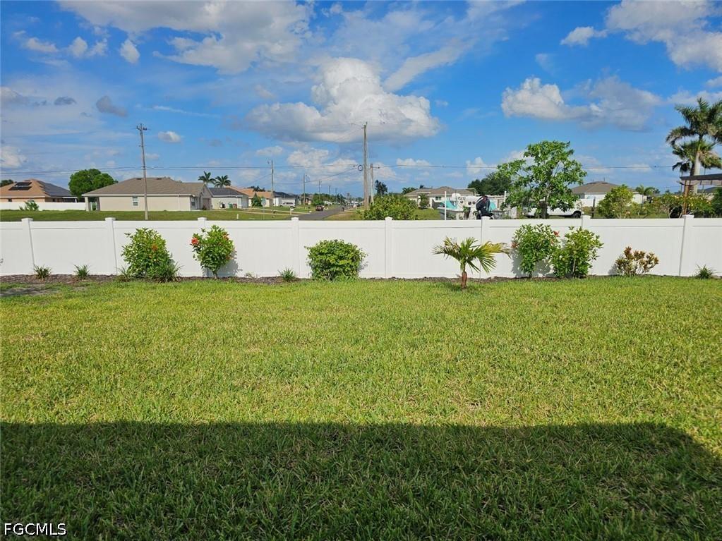 625 El Dorado Boulevard N Cape Coral FL 33993 2025026434 image28