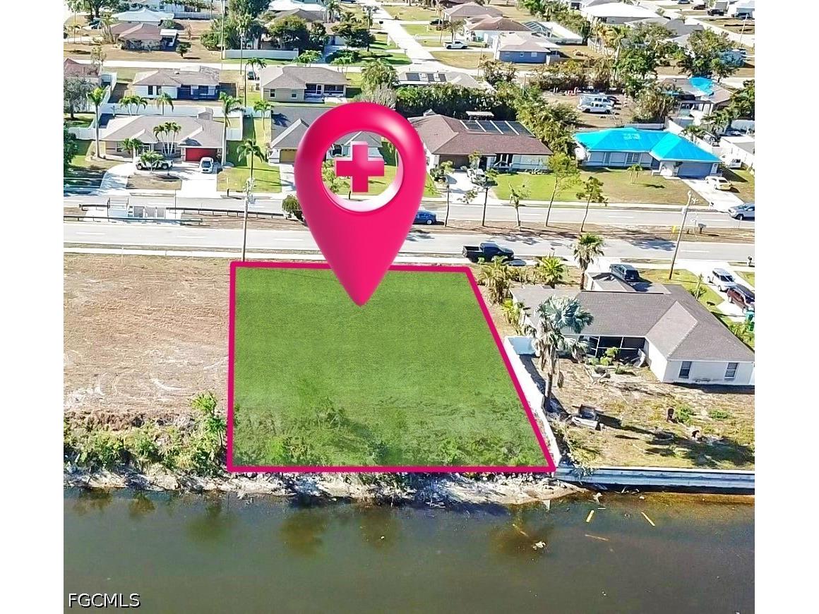 625 Gleason Parkway Cape Coral FL 33914 2026014923 image1