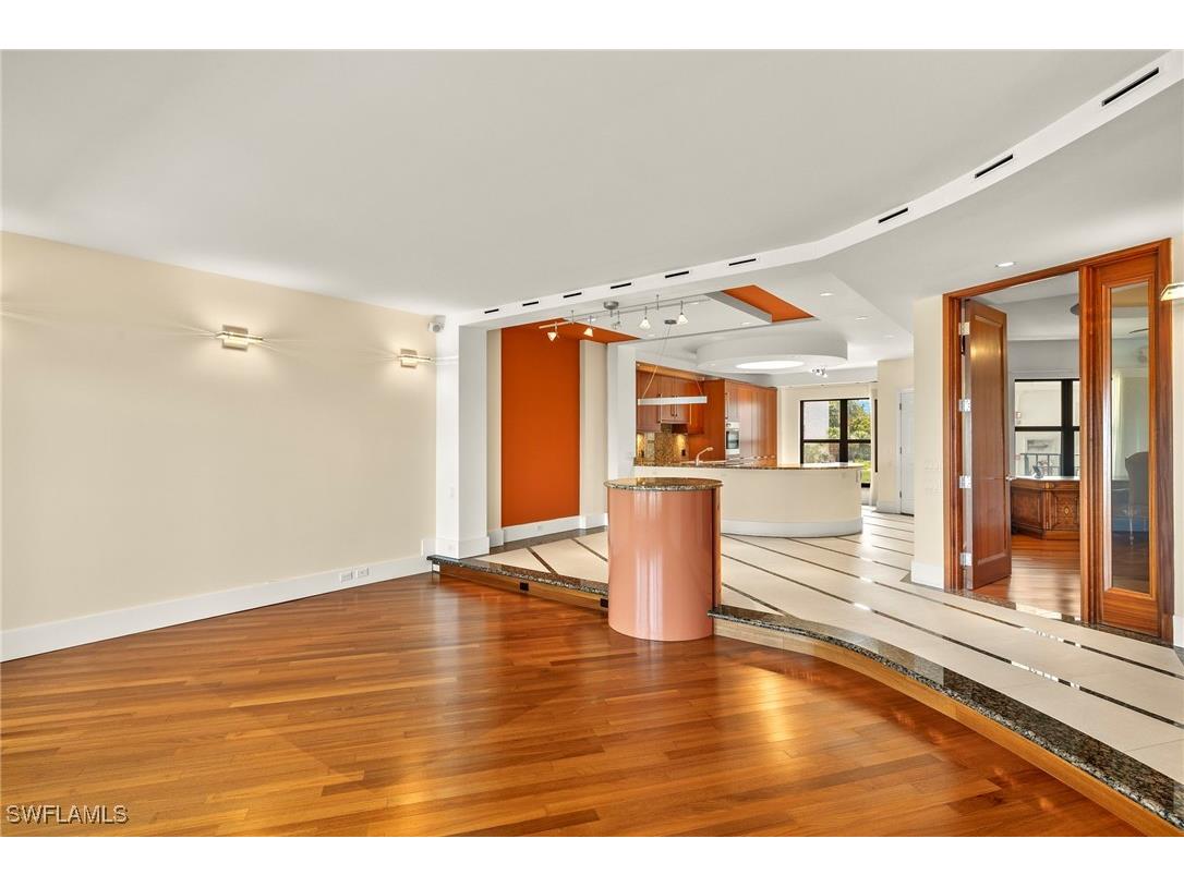 625 La Peninsula Boulevard #625 Naples FL 34113 225046160 image3