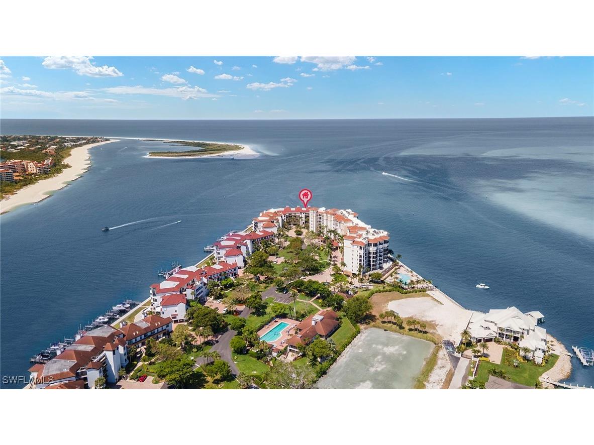 625 La Peninsula Boulevard #625 Naples FL 34113 225046160 image35