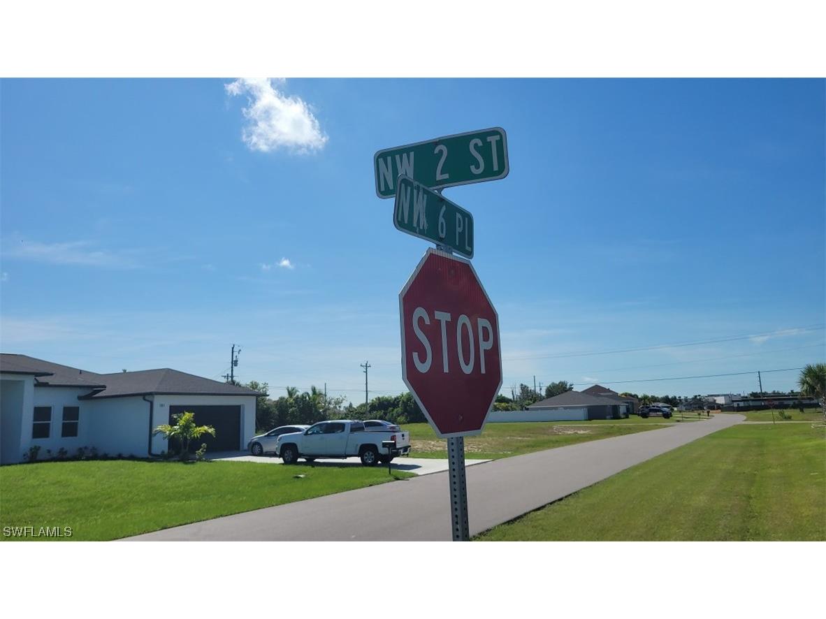 625 NW 2nd Street Cape Coral FL 33993 223070439 image1