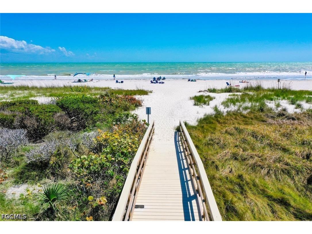 625 Nerita Street #C Sanibel FL 33957 2026019053 image1