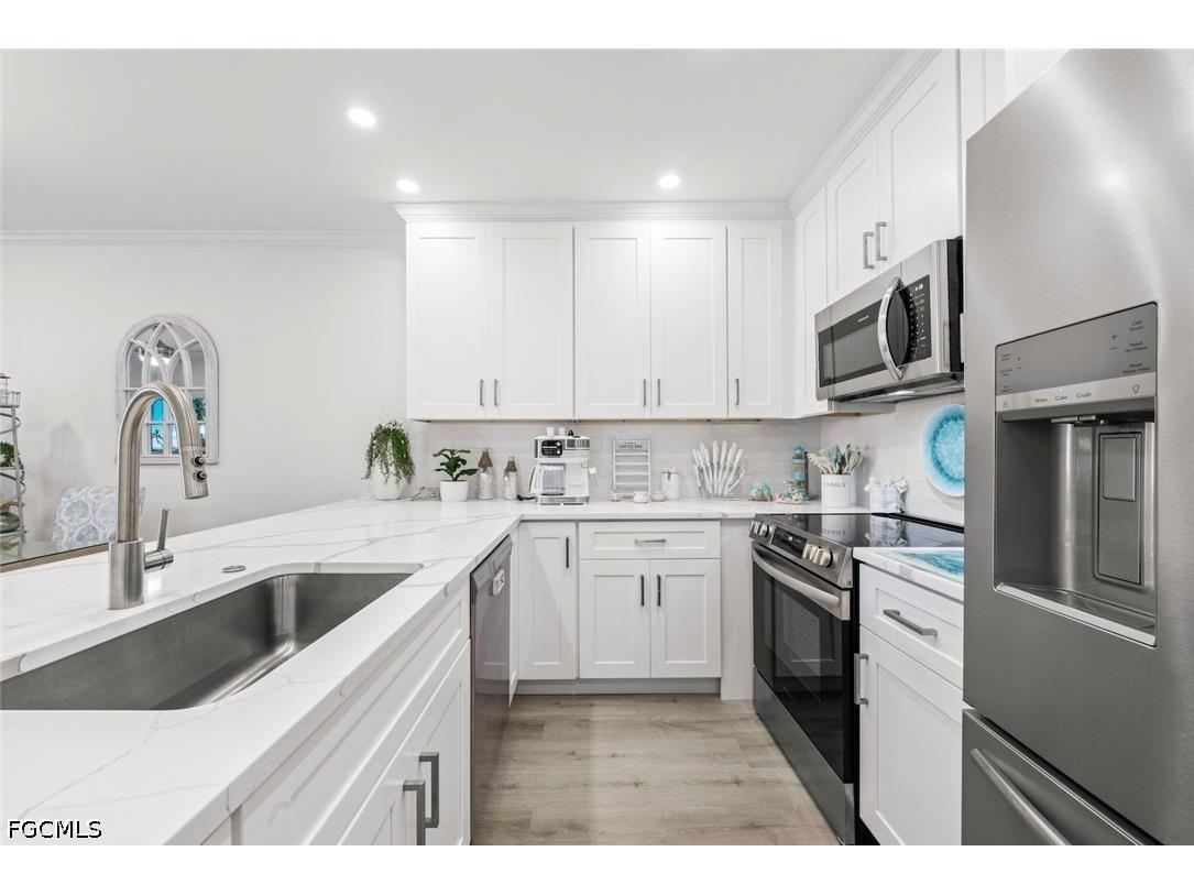 625 Nerita Street #C Sanibel FL 33957 2026019053 image8