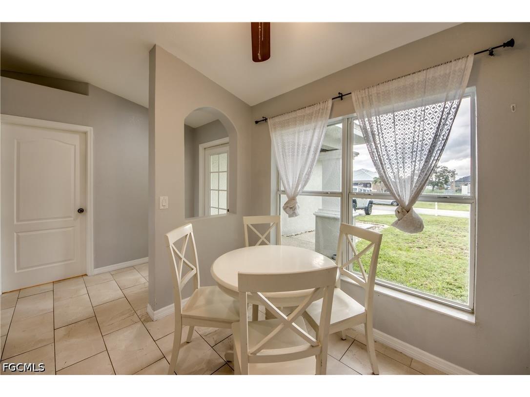 625 SW 11th Terrace Cape Coral FL 33991 2026028888 image10