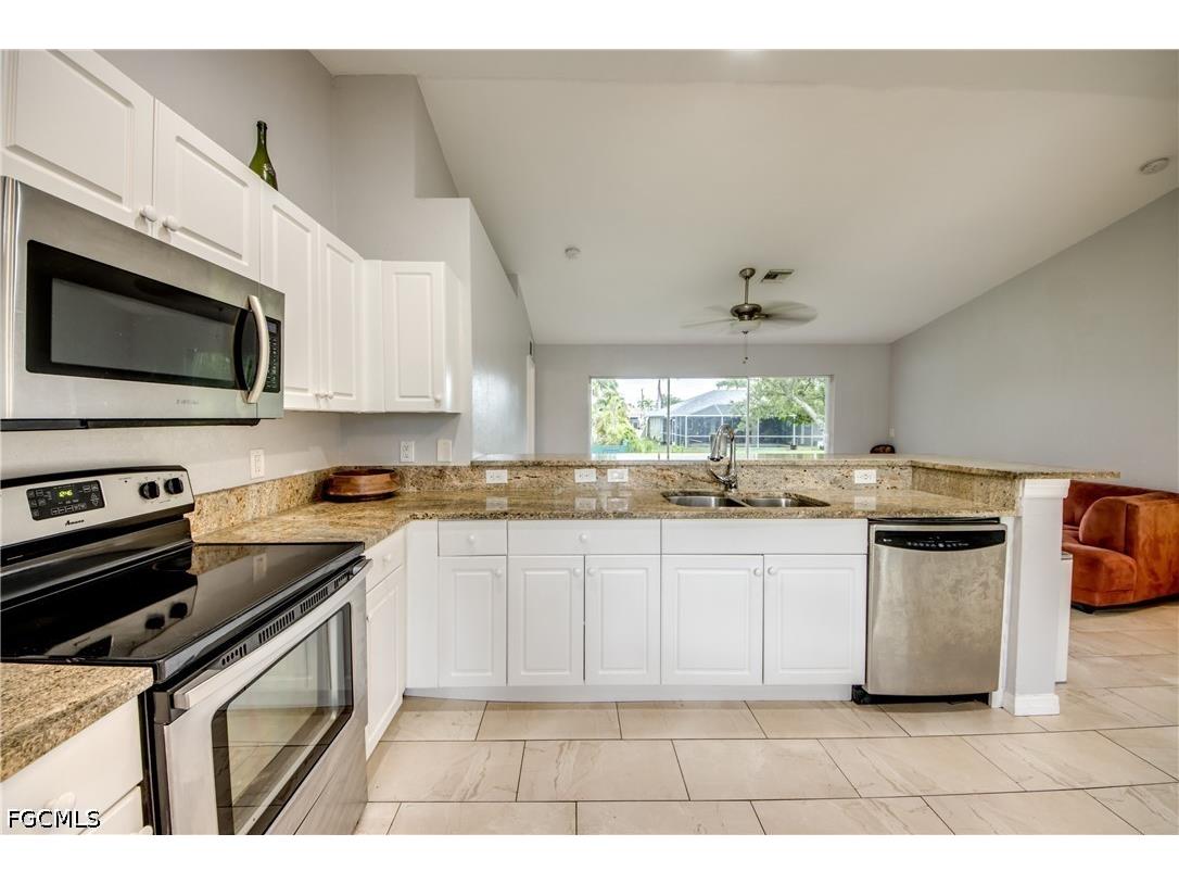 625 SW 11th Terrace Cape Coral FL 33991 2026028888 image13