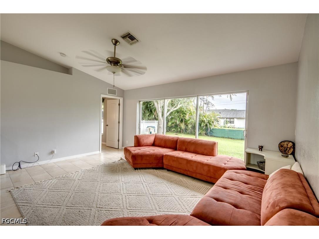 625 SW 11th Terrace Cape Coral FL 33991 2026028888 image17