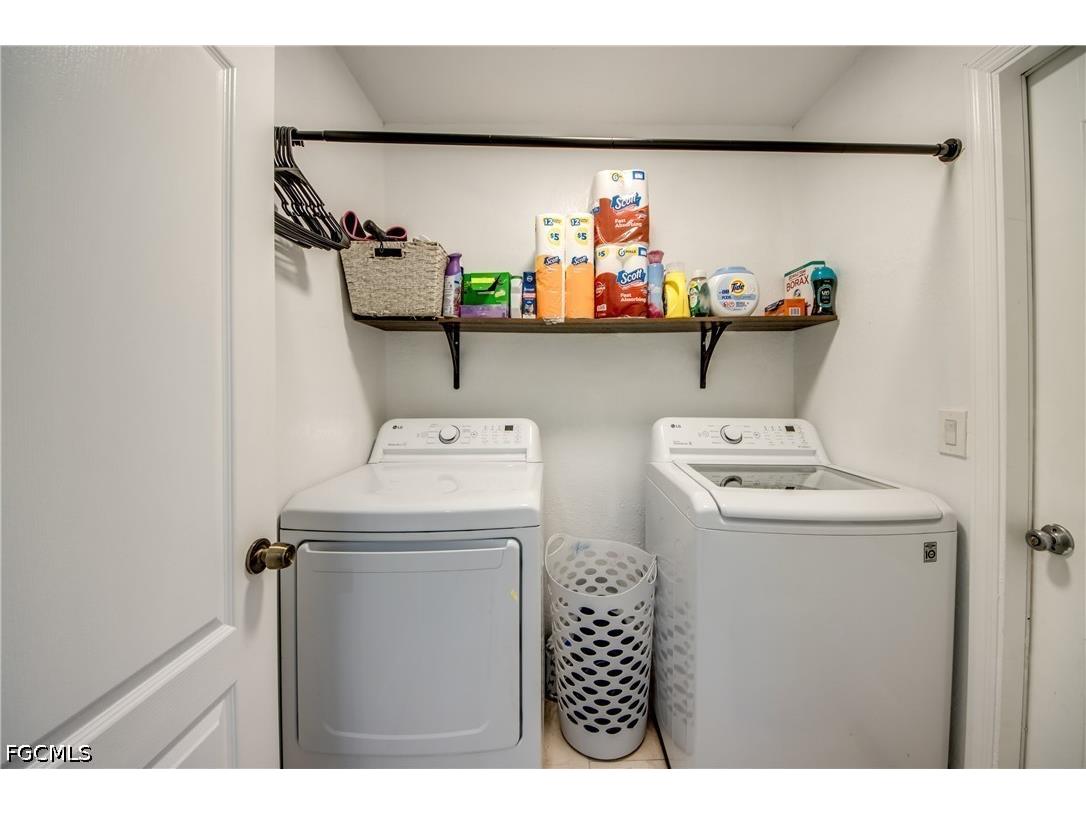625 SW 11th Terrace Cape Coral FL 33991 2026028888 image39