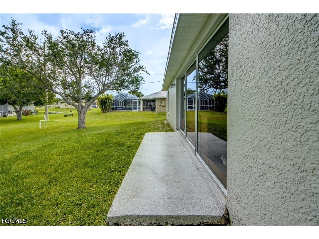 625 SW 11th Terrace Cape Coral FL 33991 2026028888 image43