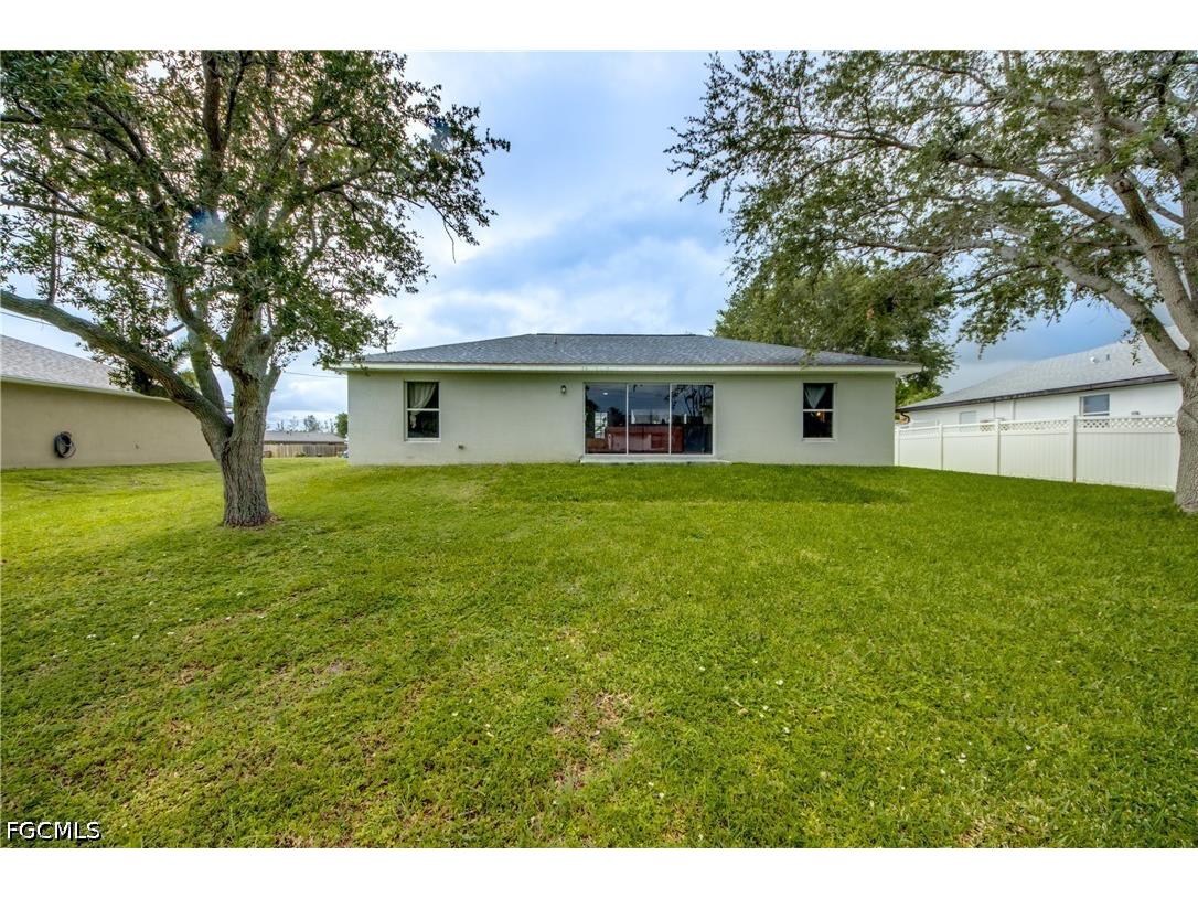 625 SW 11th Terrace Cape Coral FL 33991 2026028888 image44