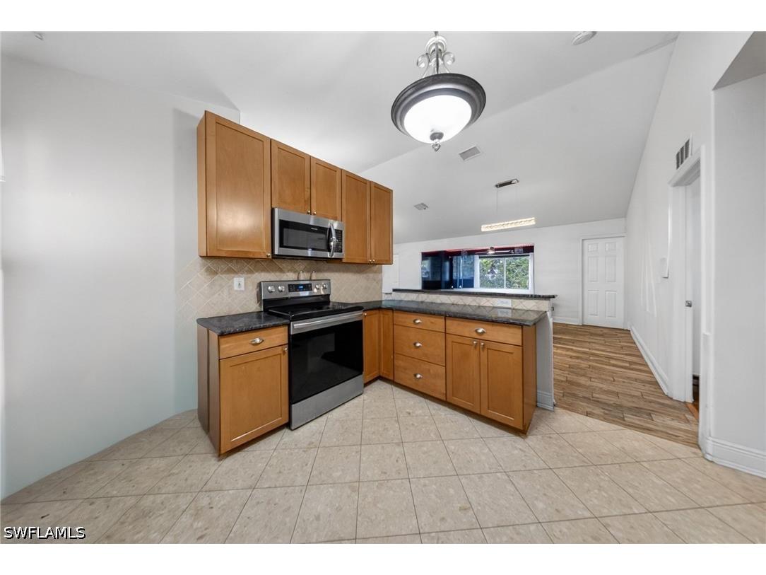 625 SW 31st Street Cape Coral FL 33914 226003825 image9