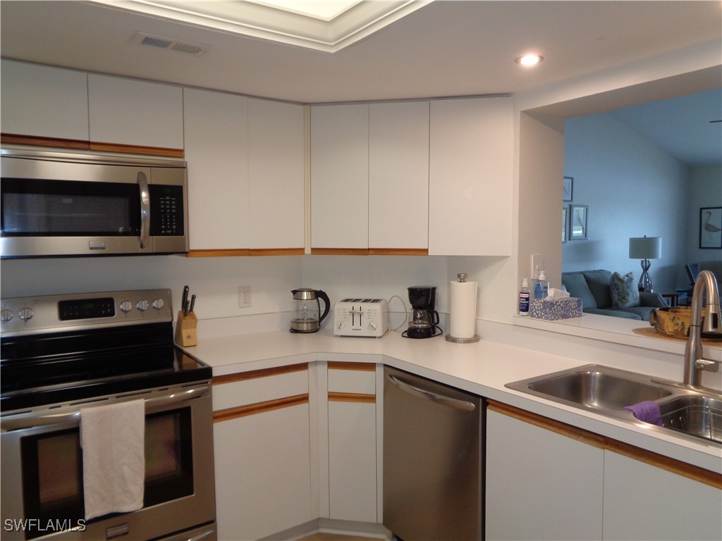 6250 Bellerive Avenue #5 Naples FL 34119 225040998 image5