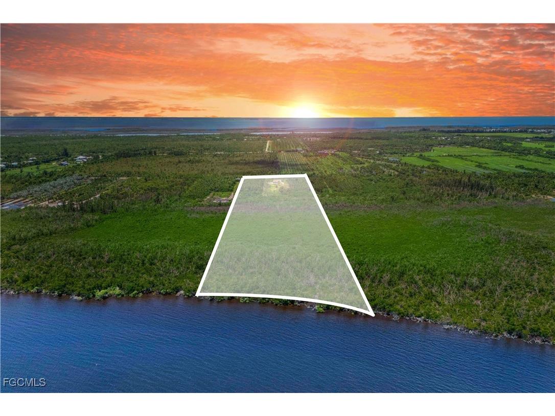 6250 Masters Landing Drive Saint James City FL 33956 2025005646 image5