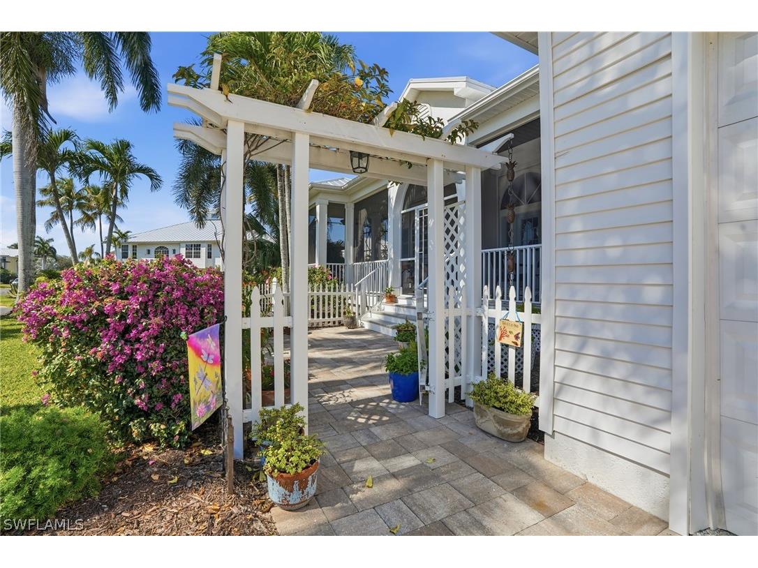 6250 Tidewater Island Circle Fort Myers FL 33908 226003957 image10