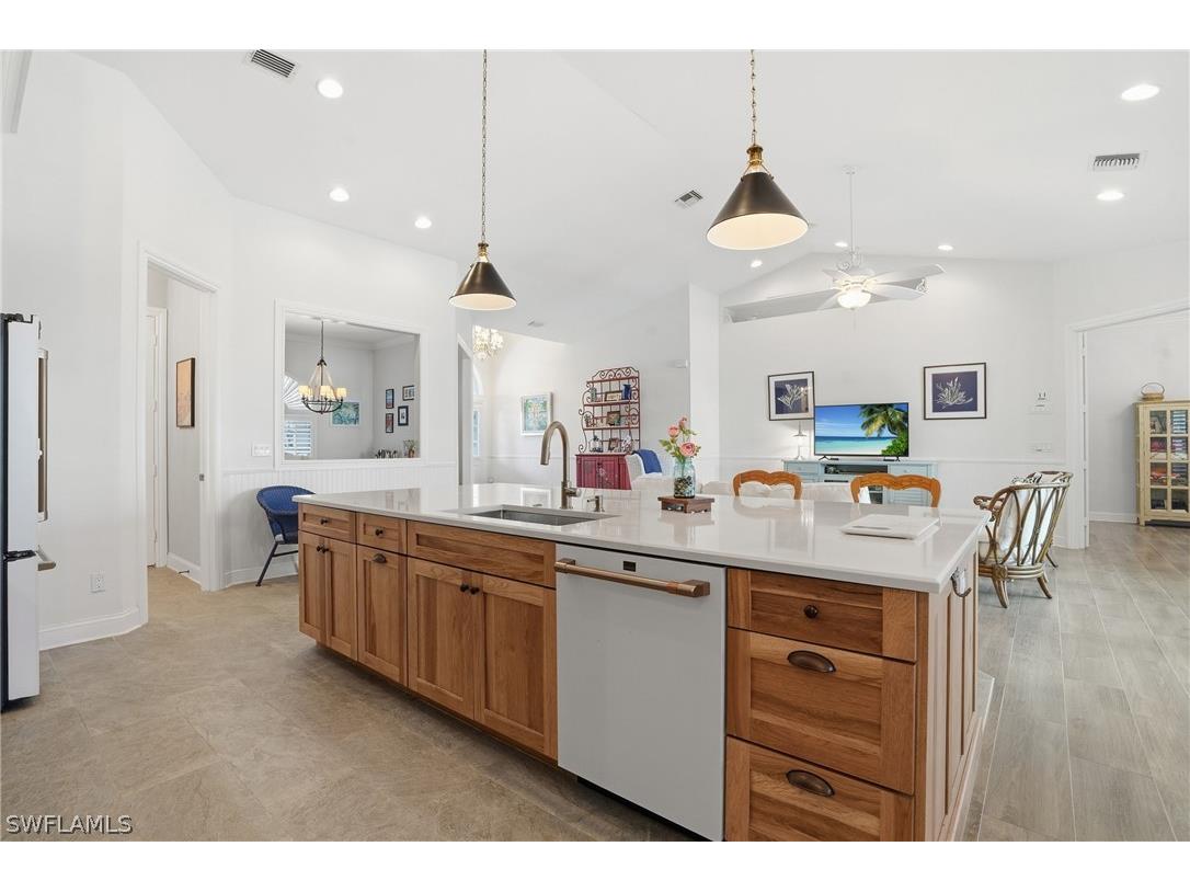 6250 Tidewater Island Circle Fort Myers FL 33908 226003957 image19