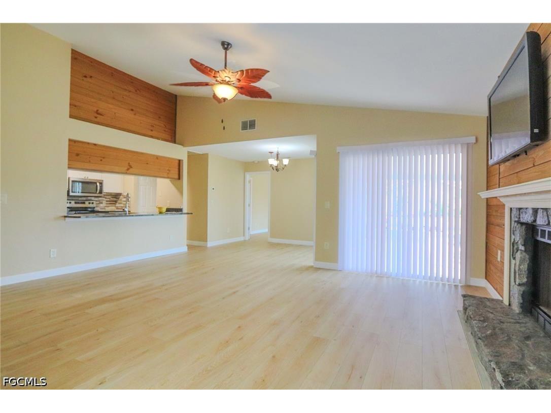 6250 Timberwood Circle #101 Fort Myers FL 33908 2026021284 image5