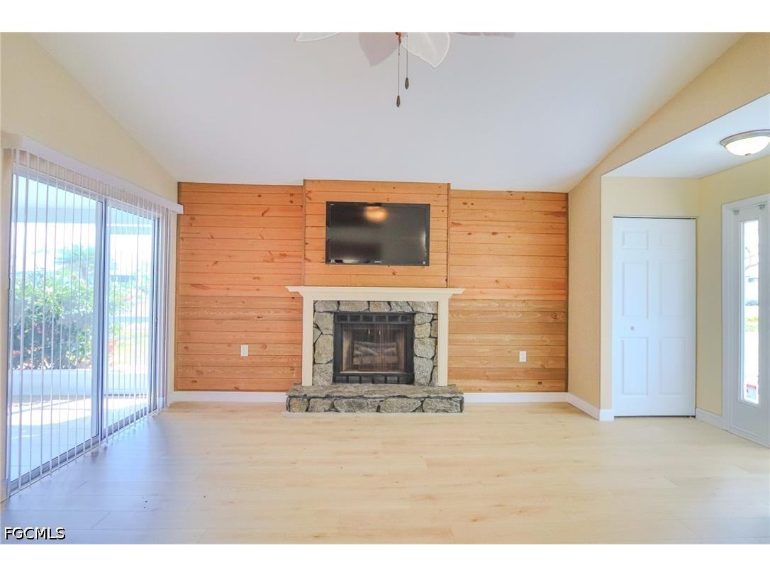 6250 Timberwood Circle #101 Fort Myers FL 33908 2026021284 image8