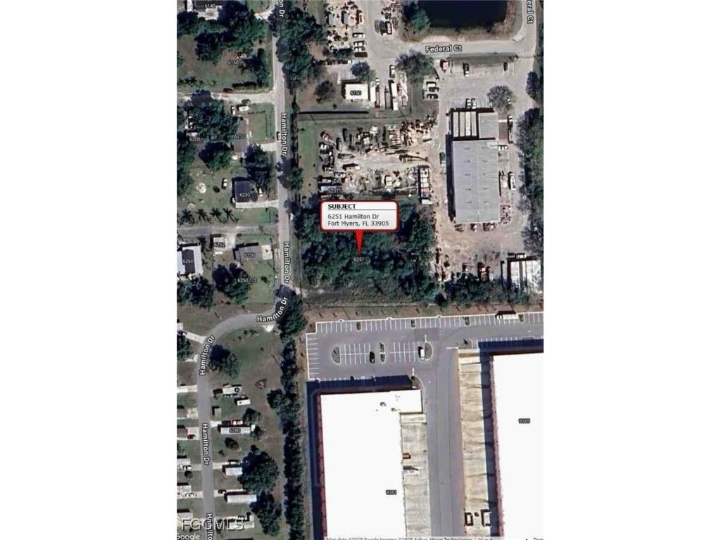 6251 Hamilton Drive Fort Myers FL 33905 2025015868 image1
