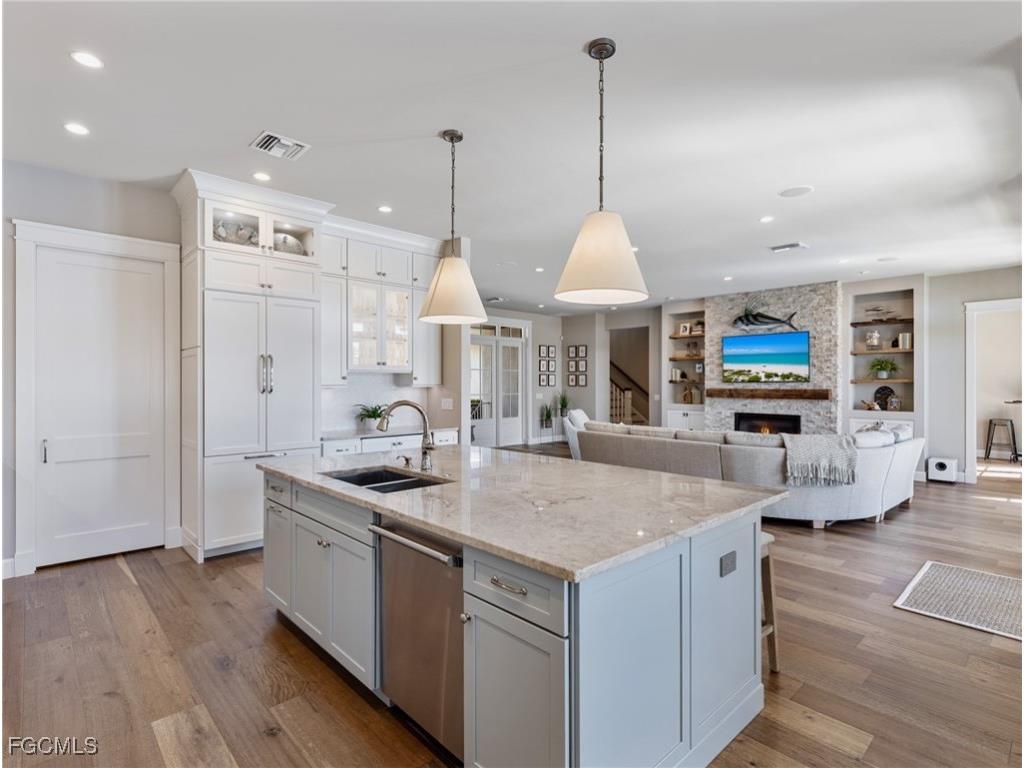 6255 Cocos Drive Fort Myers FL 33908 2025021539 image14