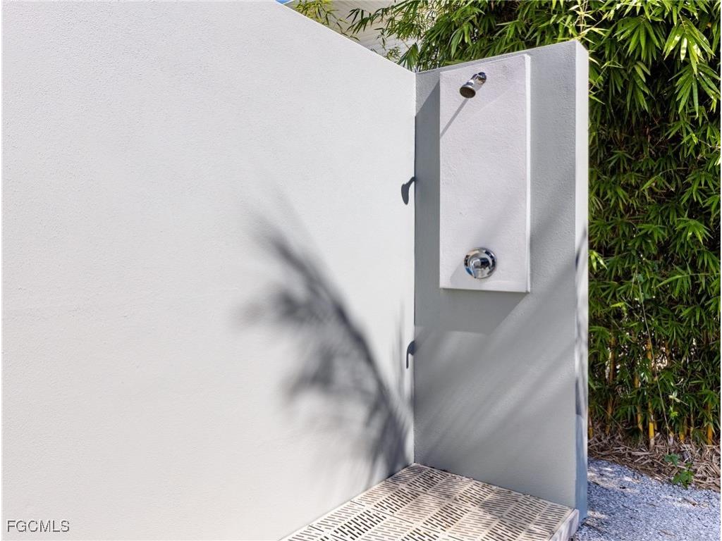 6255 Cocos Drive Fort Myers FL 33908 2025021539 image42