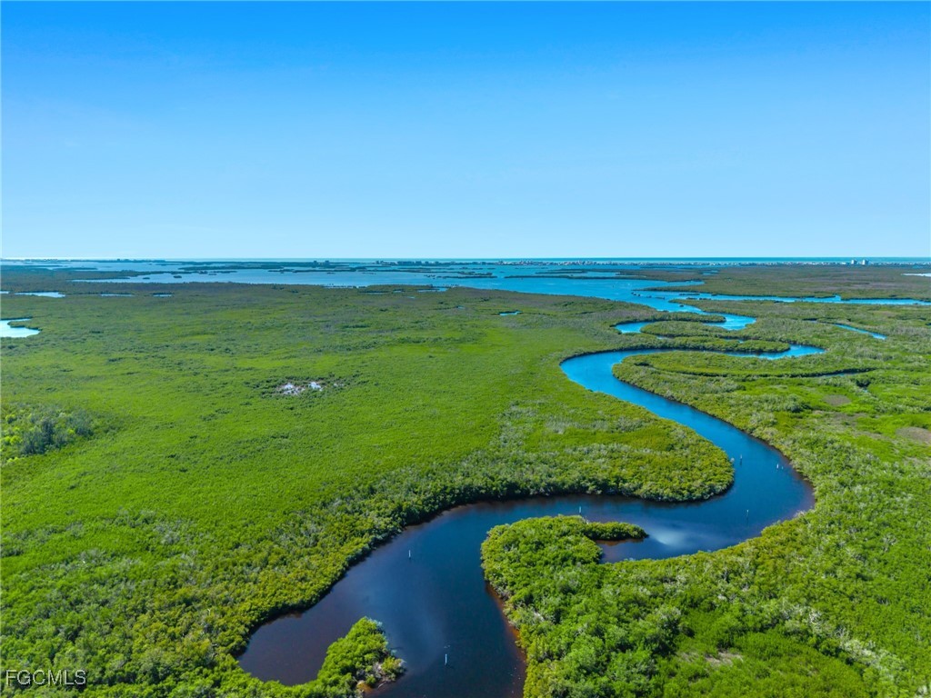 6255 Cocos Drive Fort Myers FL 33908 2025021539 image50