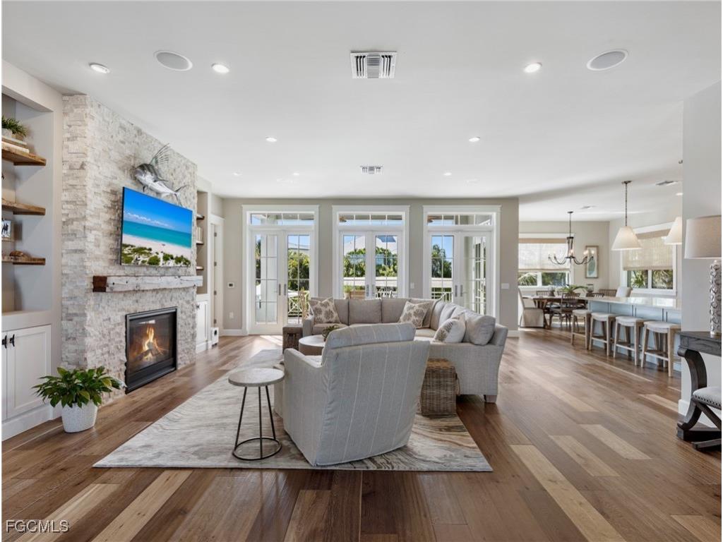 6255 Cocos Drive Fort Myers FL 33908 2025021539 image8