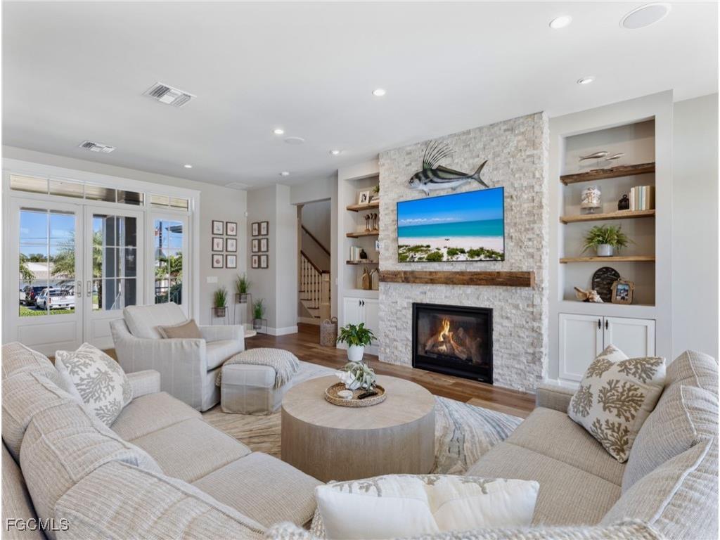 6255 Cocos Drive Fort Myers FL 33908 2025021539 image9