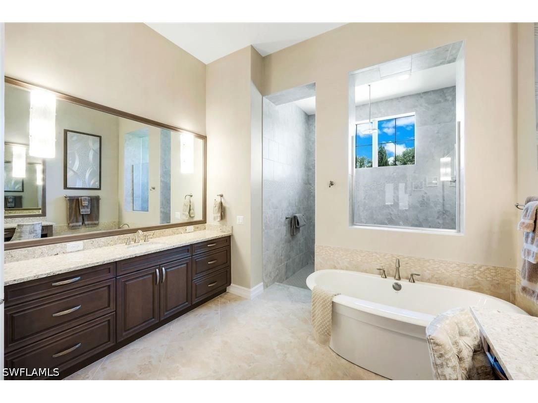 6259 Lightbourn Way Naples FL 34113 226021713 image8