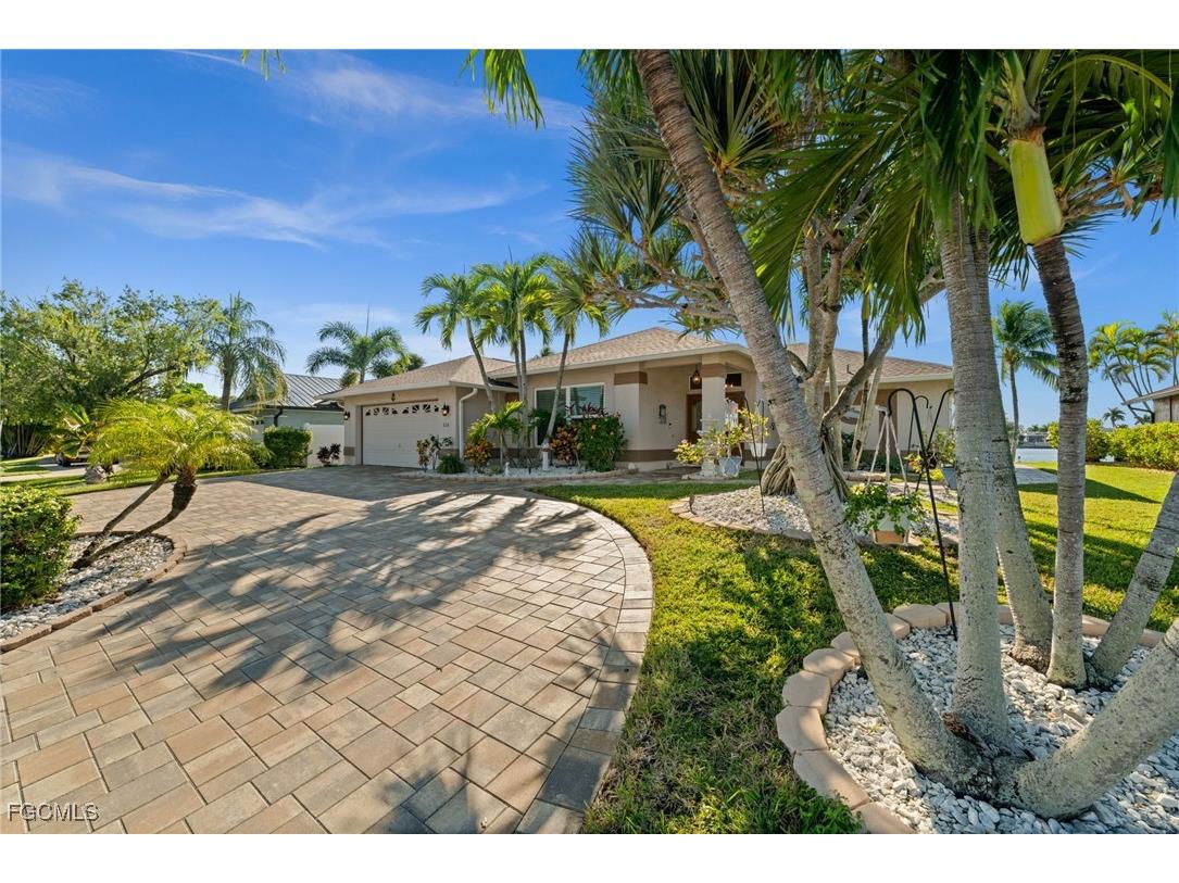 626 Cape Coral Parkway W Cape Coral FL 33914 2025022065 image7