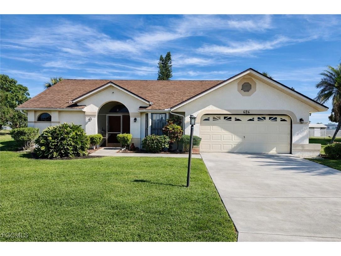626 Linville Place Lehigh Acres FL 33936 2026003328 image1
