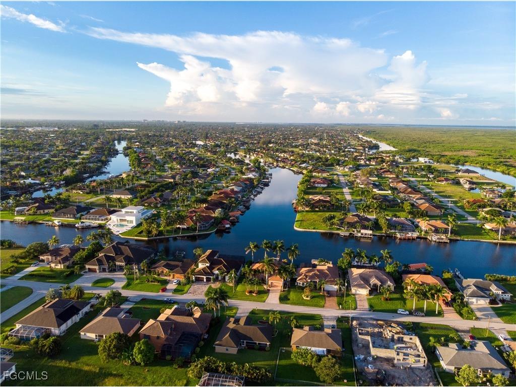 626 NE 12th Street Cape Coral FL 33909 2025023337 image4