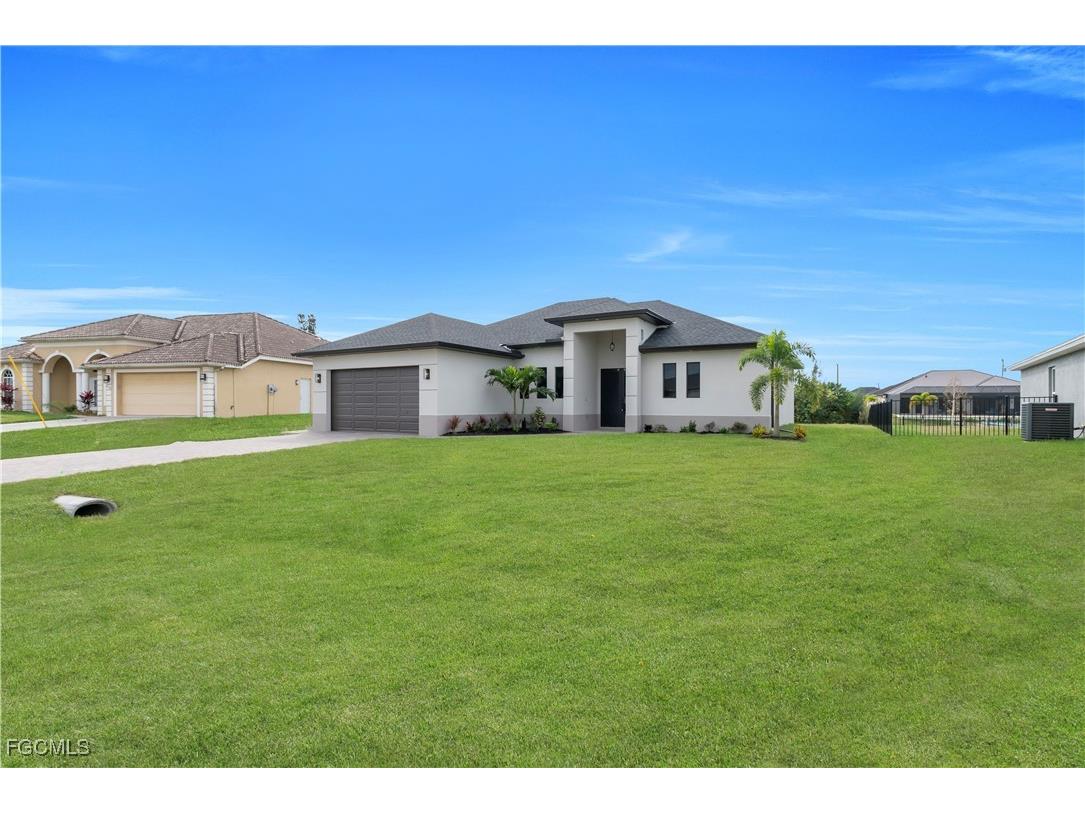 626 NE 8th Street Cape Coral FL 33909 2025020167 image2