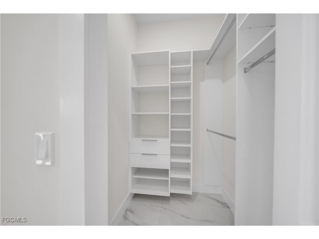 626 NE 8th Street Cape Coral FL 33909 2025020167 image24