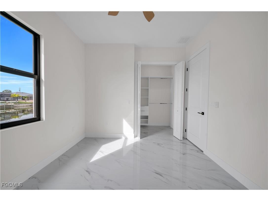626 NE 8th Street Cape Coral FL 33909 2025020167 image27