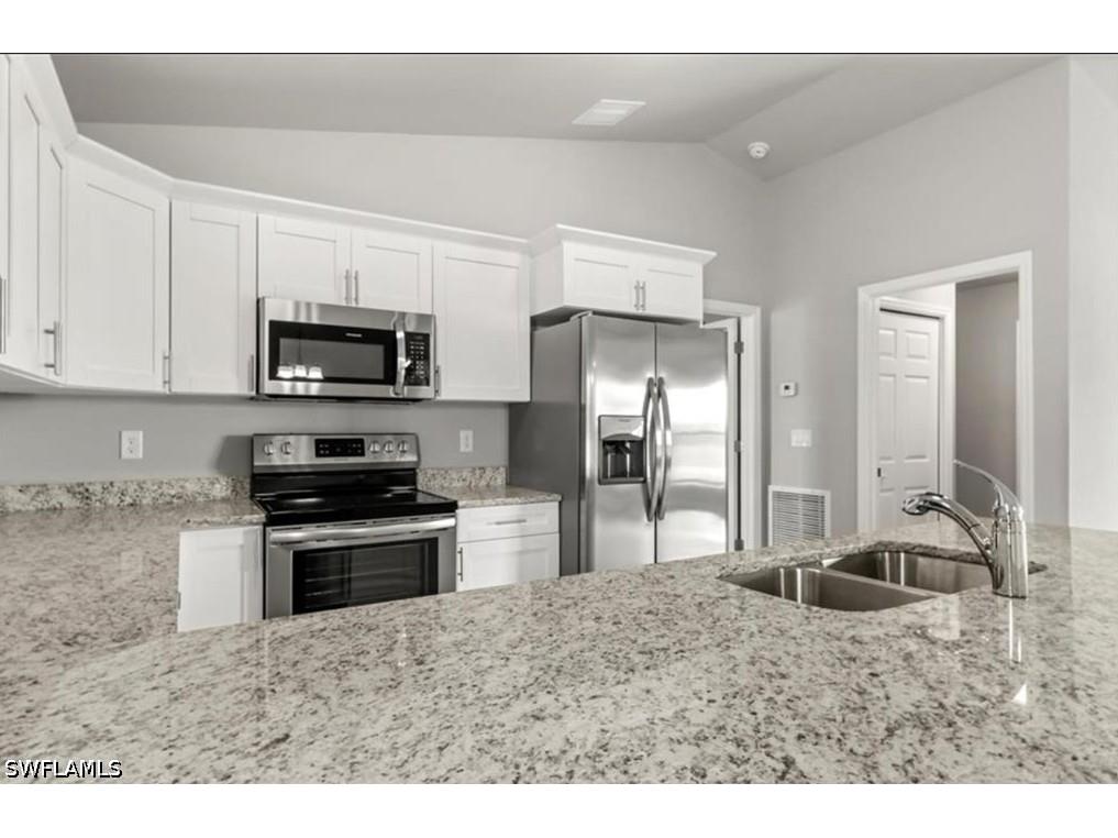 626 NW 2nd Lane Cape Coral FL 33993 226021488 image2