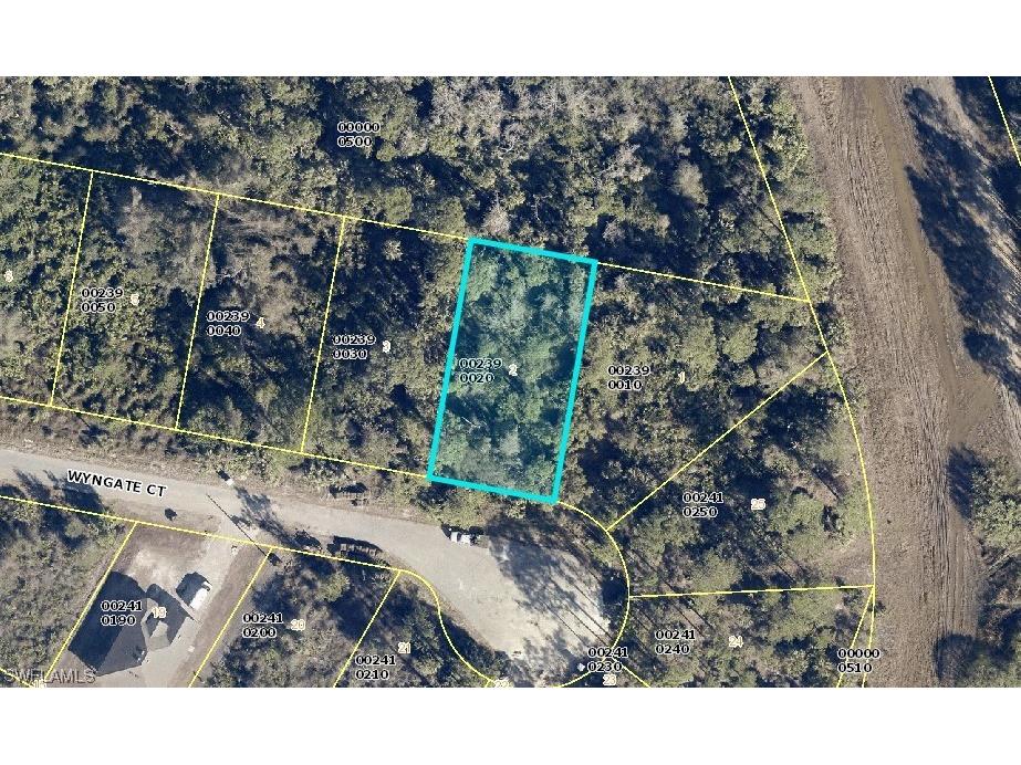 626 Wyngate Court Lehigh Acres FL 33972 223061523 image1