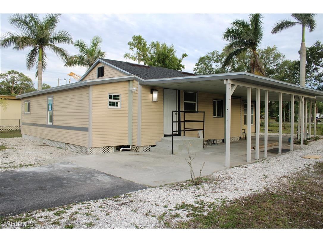 6260 Hamilton Drive Fort Myers FL 33905 223032578 image1
