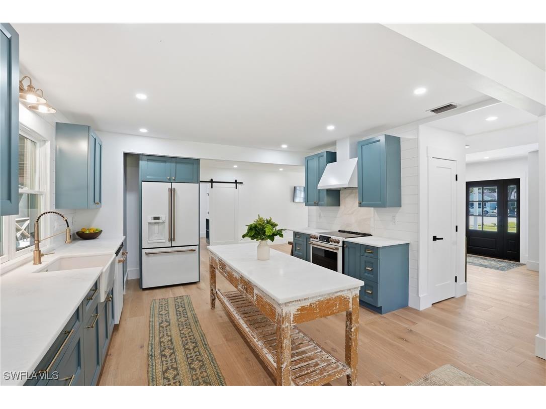 6260 Waxmyrtle Way Naples FL 34109 225080627 image10