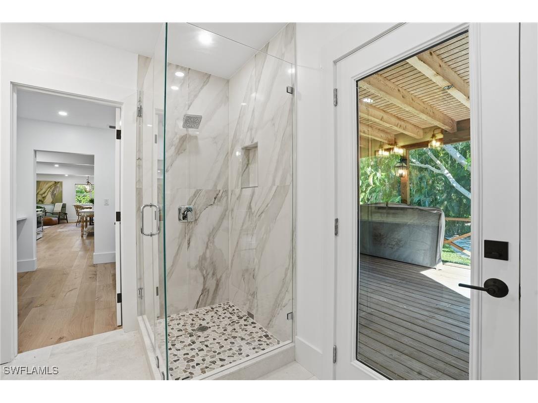 6260 Waxmyrtle Way Naples FL 34109 225080627 image16