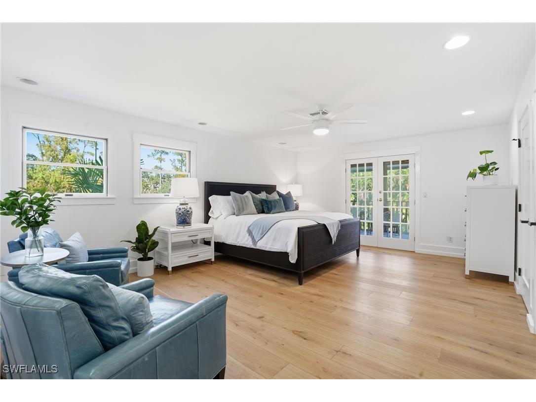 6260 Waxmyrtle Way Naples FL 34109 225080627 image20