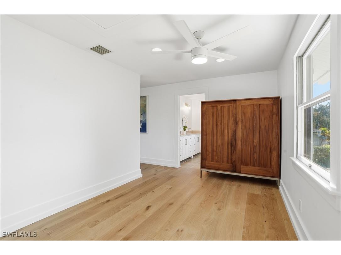 6260 Waxmyrtle Way Naples FL 34109 225080627 image23