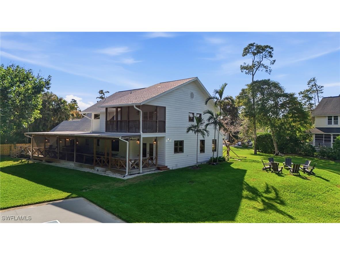 6260 Waxmyrtle Way Naples FL 34109 225080627 image34