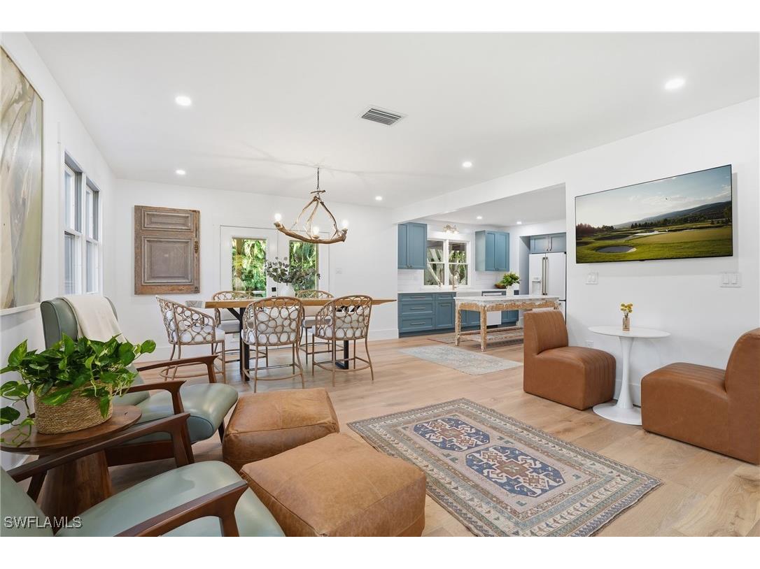 6260 Waxmyrtle Way Naples FL 34109 225080627 image7