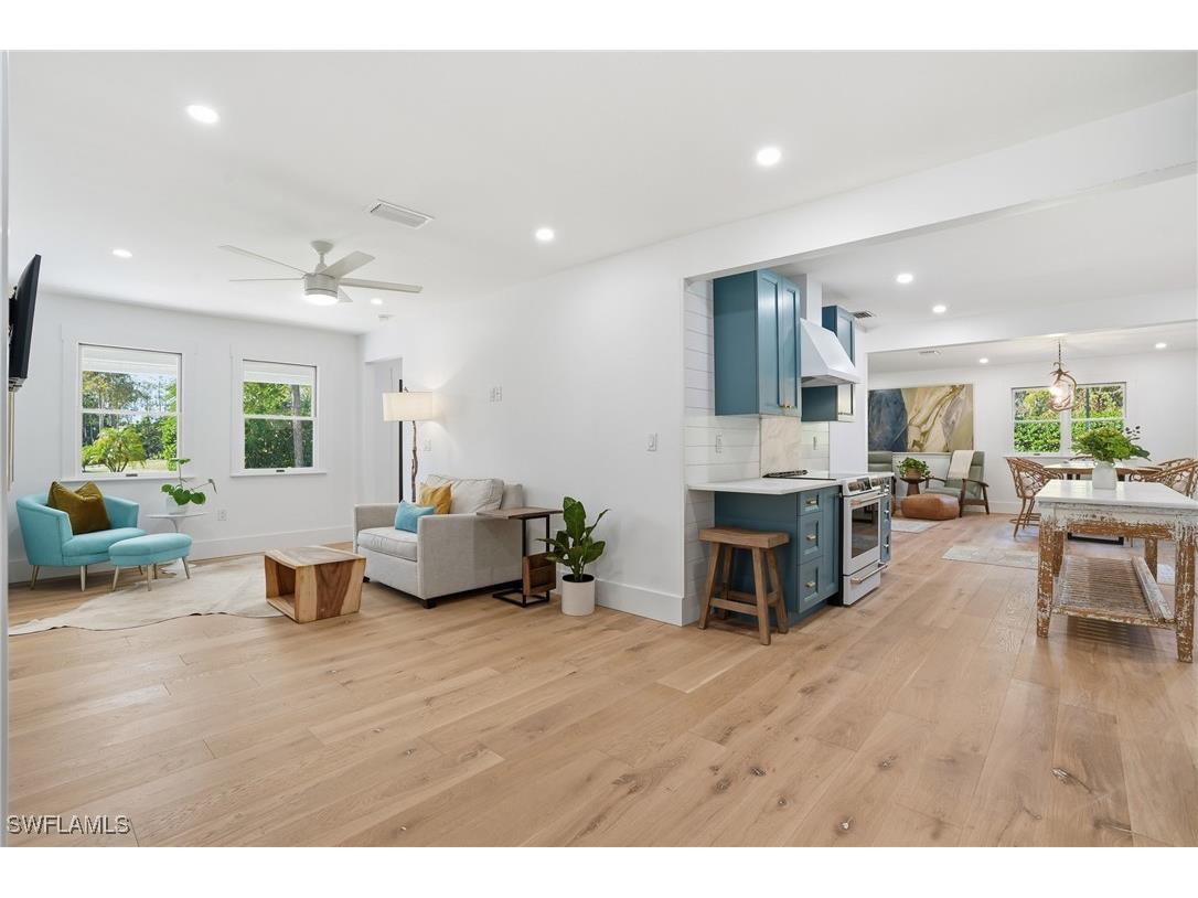 6260 Waxmyrtle Way Naples FL 34109 225080627 image9