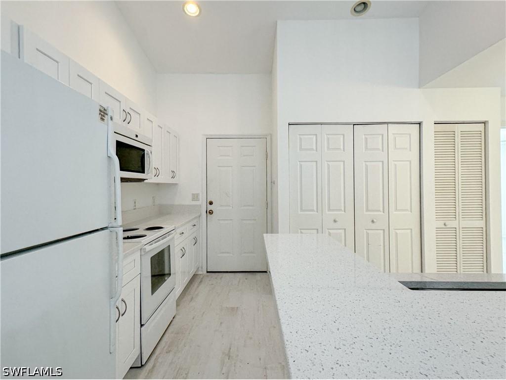6265 Vista Garden Way #B Naples FL 34112 226019660 image20