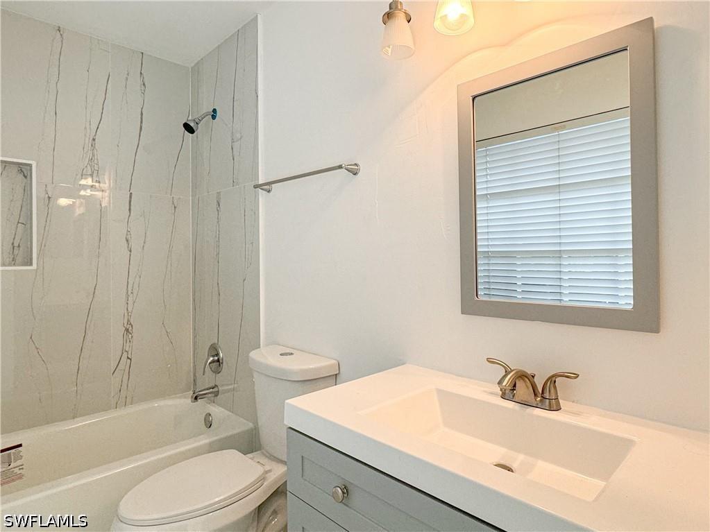 6265 Vista Garden Way #B Naples FL 34112 226019660 image35