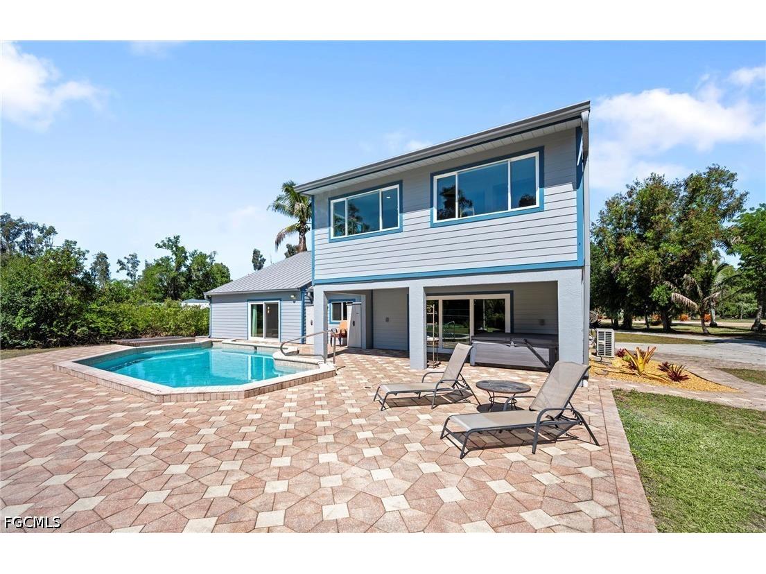 6268 Foxfire Lane Fort Myers FL 33912 2026019361 image17