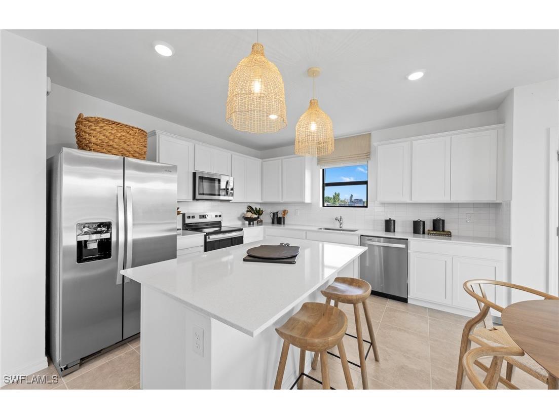 627 Lakeside Oasis Avenue Lehigh Acres FL 33936 225073800 image4