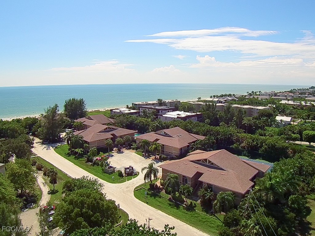 627 Nerita Street #F-3 Sanibel FL 33957 2025004686 image1