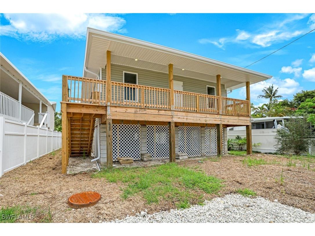 627 Palm Avenue Goodland FL 34140 225063980 image1