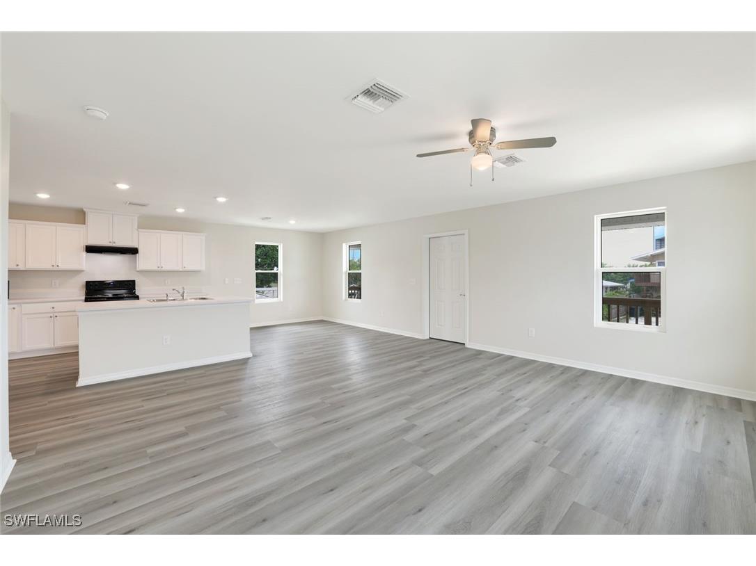 627 Palm Avenue Goodland FL 34140 225063980 image10